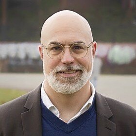 Eric-Headshot